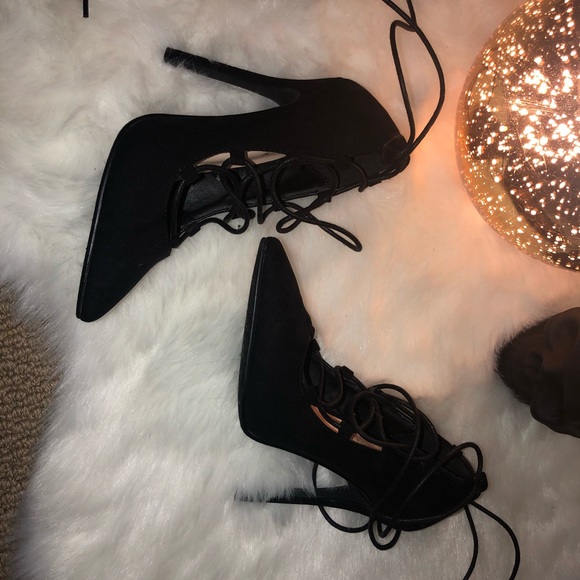 BRAND NEW** strappy Stiletto !!! - Picture 6 of 7